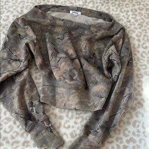Garage Cropped Camo Sweatshirt - Olive Brown